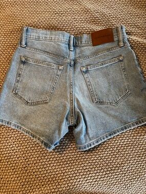 Lucky Brand Light Wash High-Rise Denim Shorts